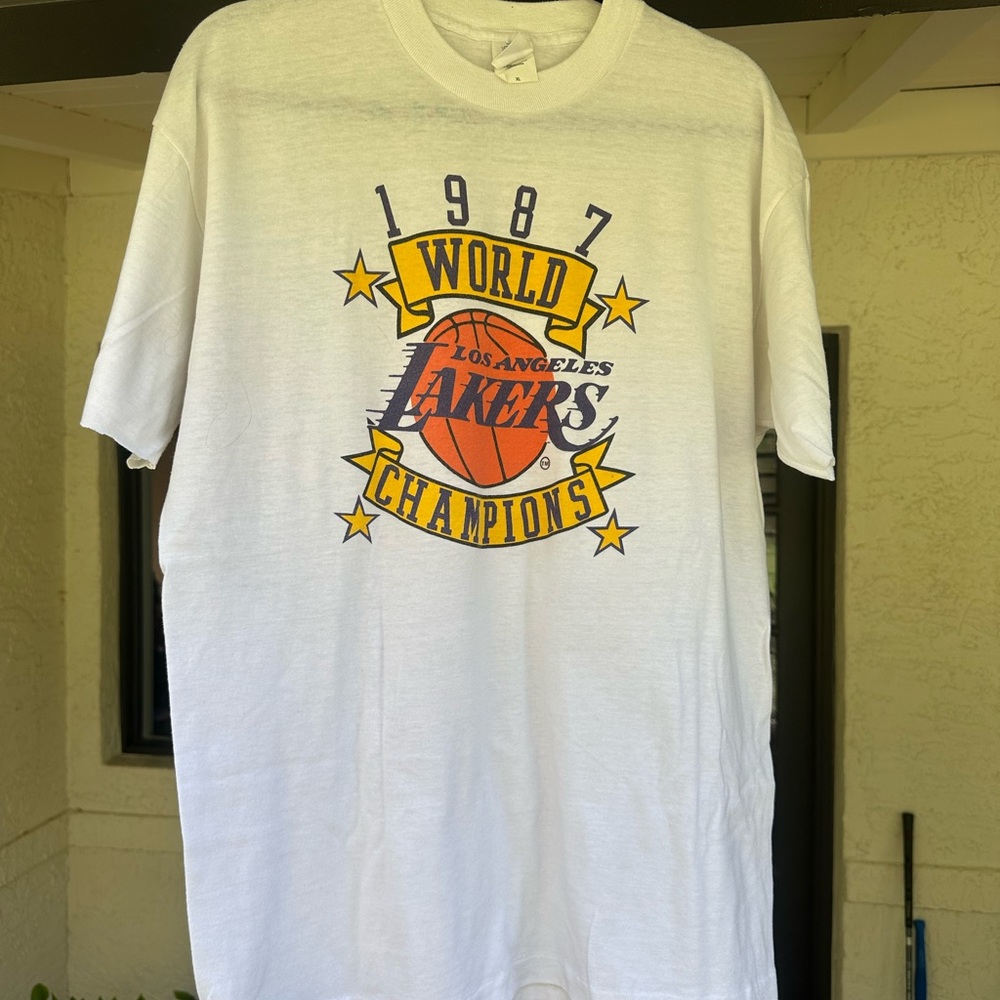 Vintage Single Stitch 1987 Lakers World Champions Tee